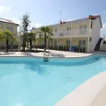 Malu' Apartment *